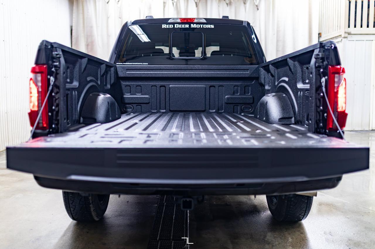 2025 Ford F-150 4x4 Crew Cab XLT Nav BCam 6.5 Ft Box Red Deer AB