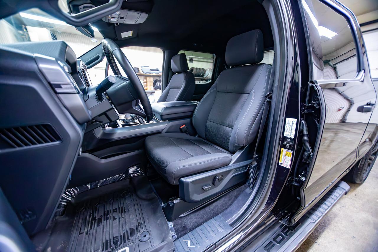 2025 Ford F-150 4x4 Crew Cab XLT Nav BCam 6.5 Ft Box Red Deer AB