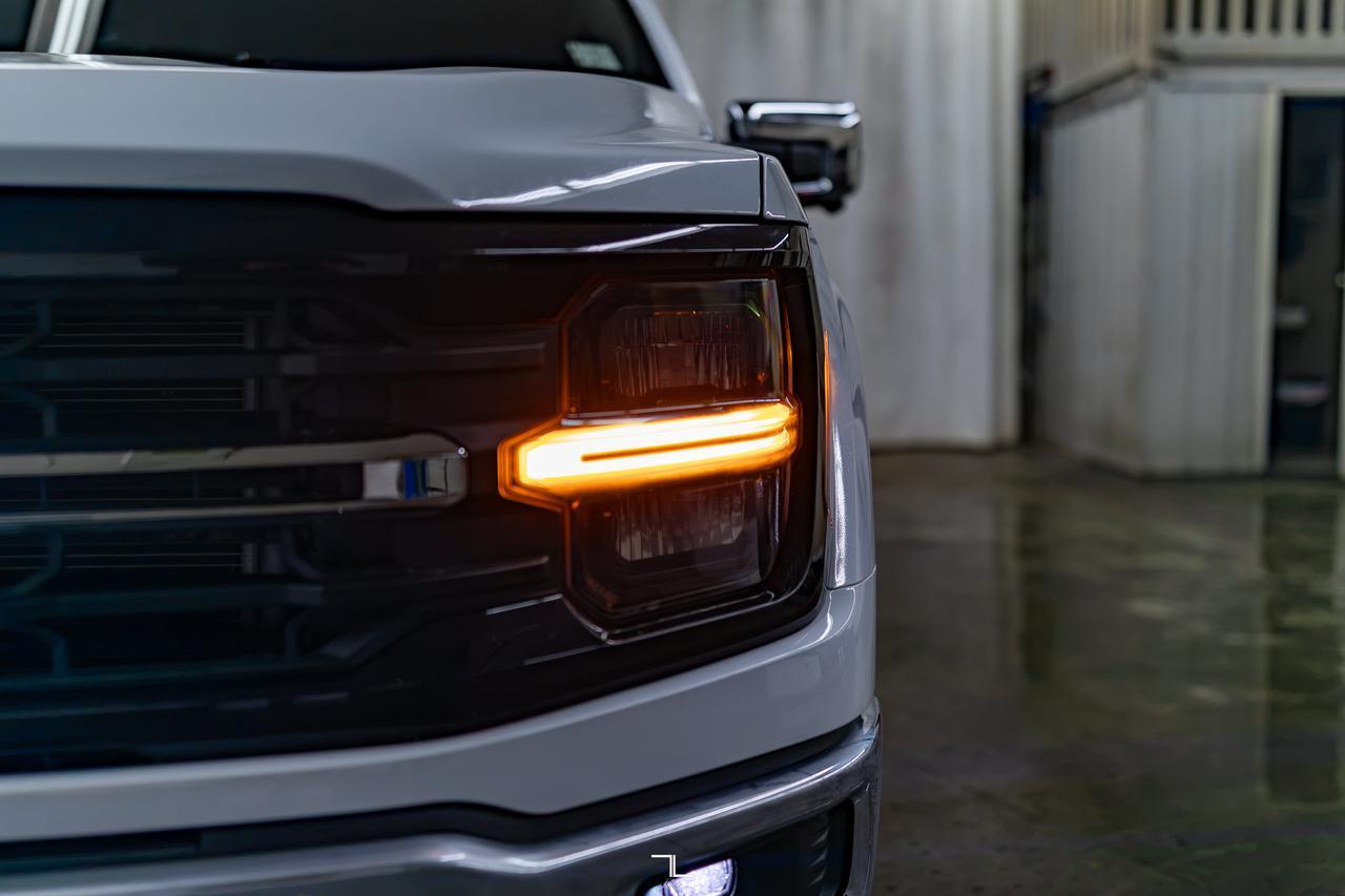 2025 Ford F-150 4x4 Super Crew XLT FX4 Nav BCam Red Deer AB