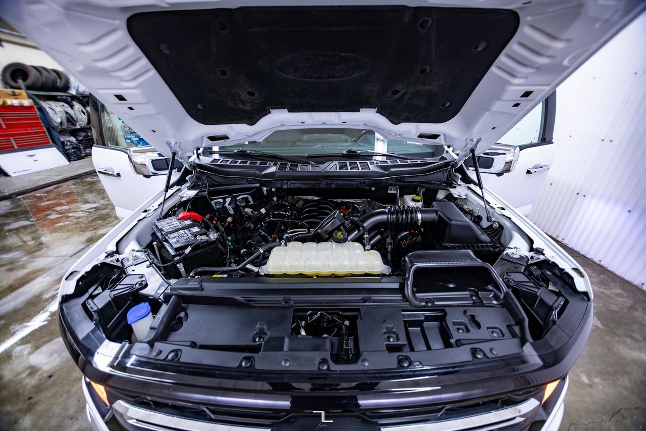 2025 Ford F-150 4x4 Super Crew XLT FX4 Nav BCam Red Deer AB
