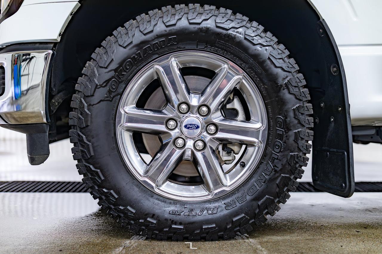 2025 Ford F-150 4x4 Super Crew XLT FX4 PSeat BCam 6.5 Ft. Box Red Deer AB