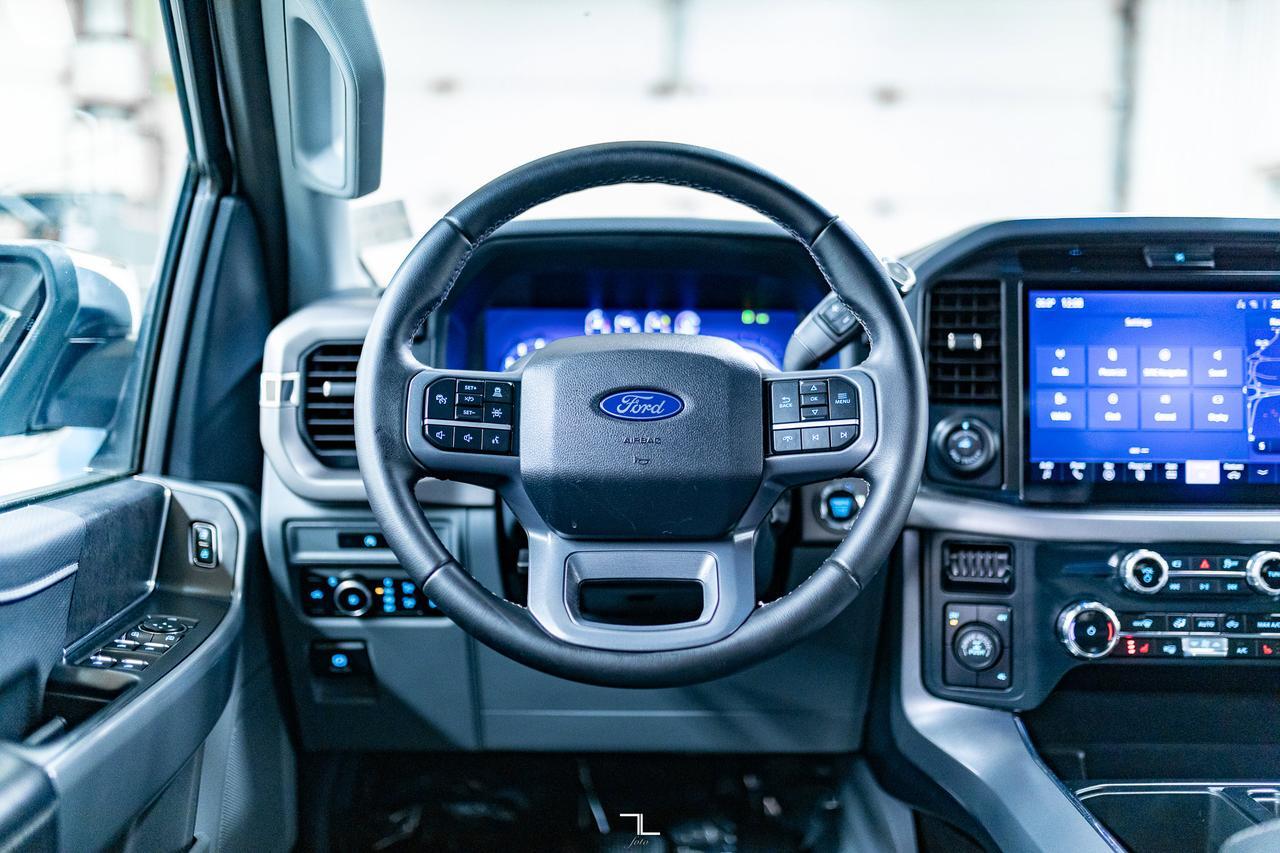 2025 Ford F-150 4x4 Super Crew XLT Nav BCam Red Deer AB