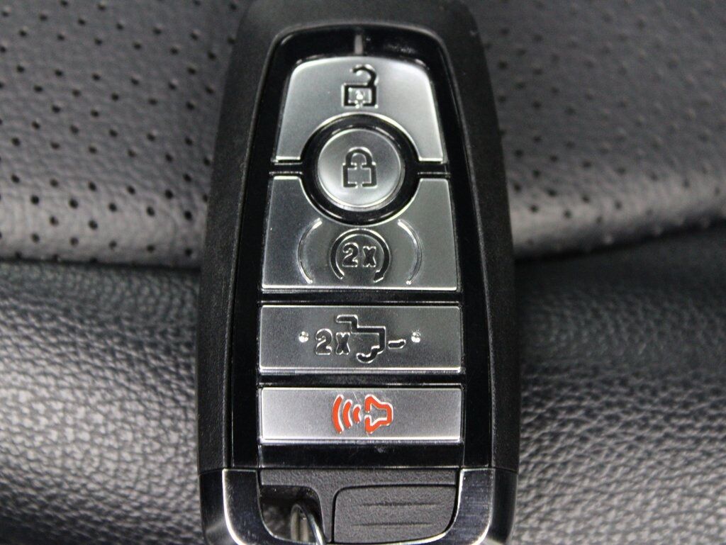 2025 Ford F-150 4x4 SuperCrew Lariat Fond du Lac WI