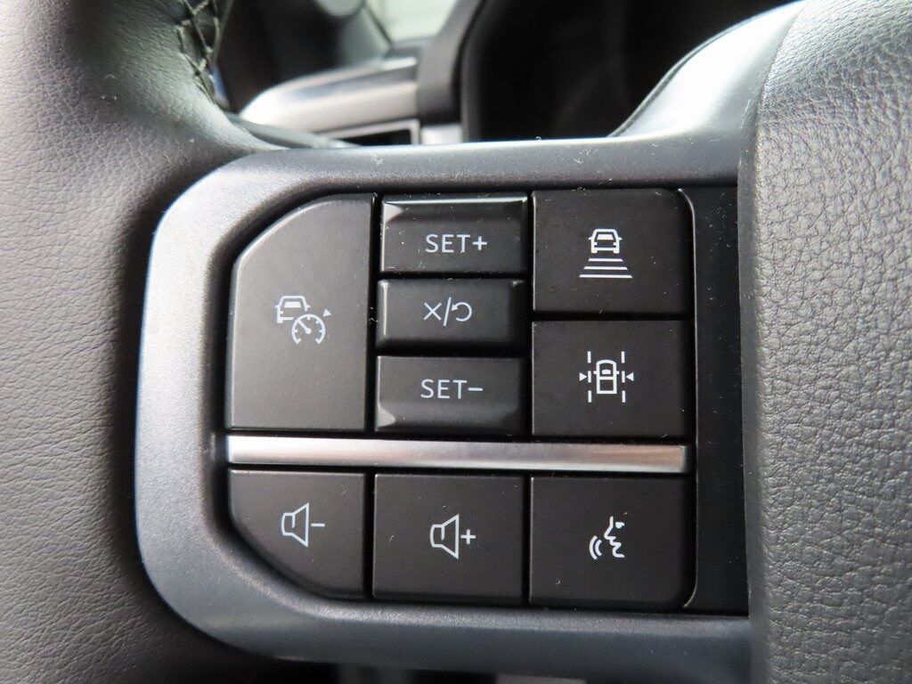 2025 Ford F-150 4x4 SuperCrew Lariat Fond du Lac WI