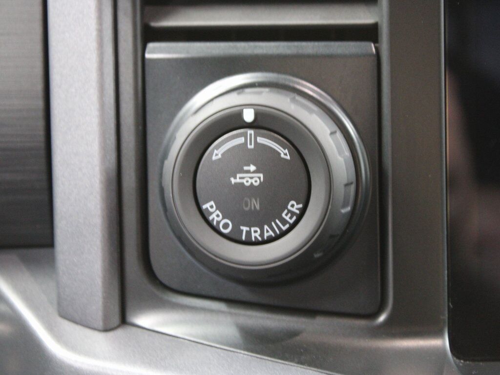 2025 Ford F-150 4x4 SuperCrew XLT Fond du Lac WI