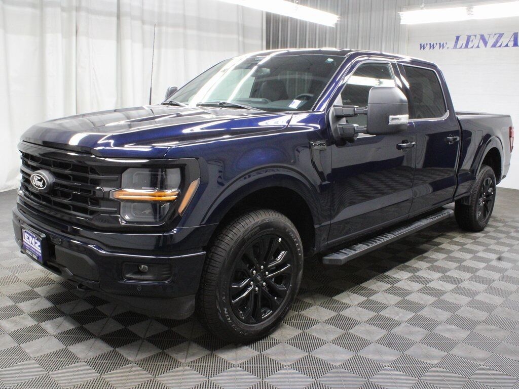 2025 Ford F-150 4x4 SuperCrew XLT Fond du Lac WI