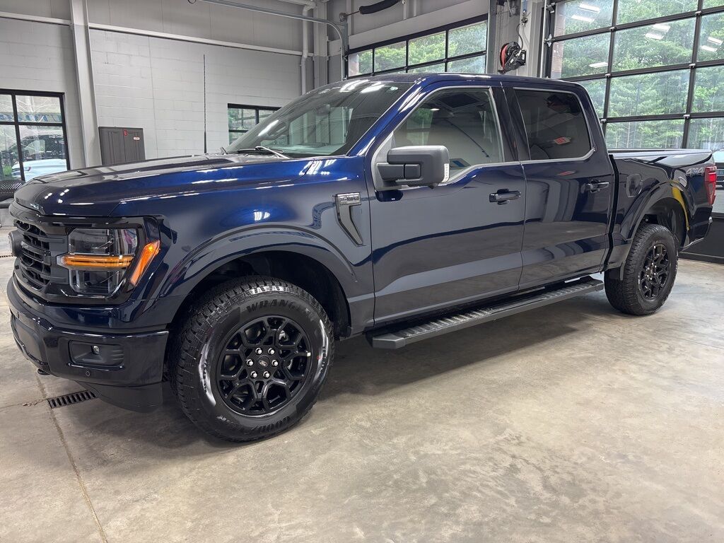 2025 Ford F-150 4x4 SuperCrew XLT Minocqua WI