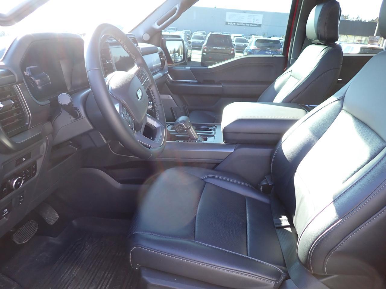2025 Ford F-150 LARIAT CREW CAB 4WD Listowel ON
