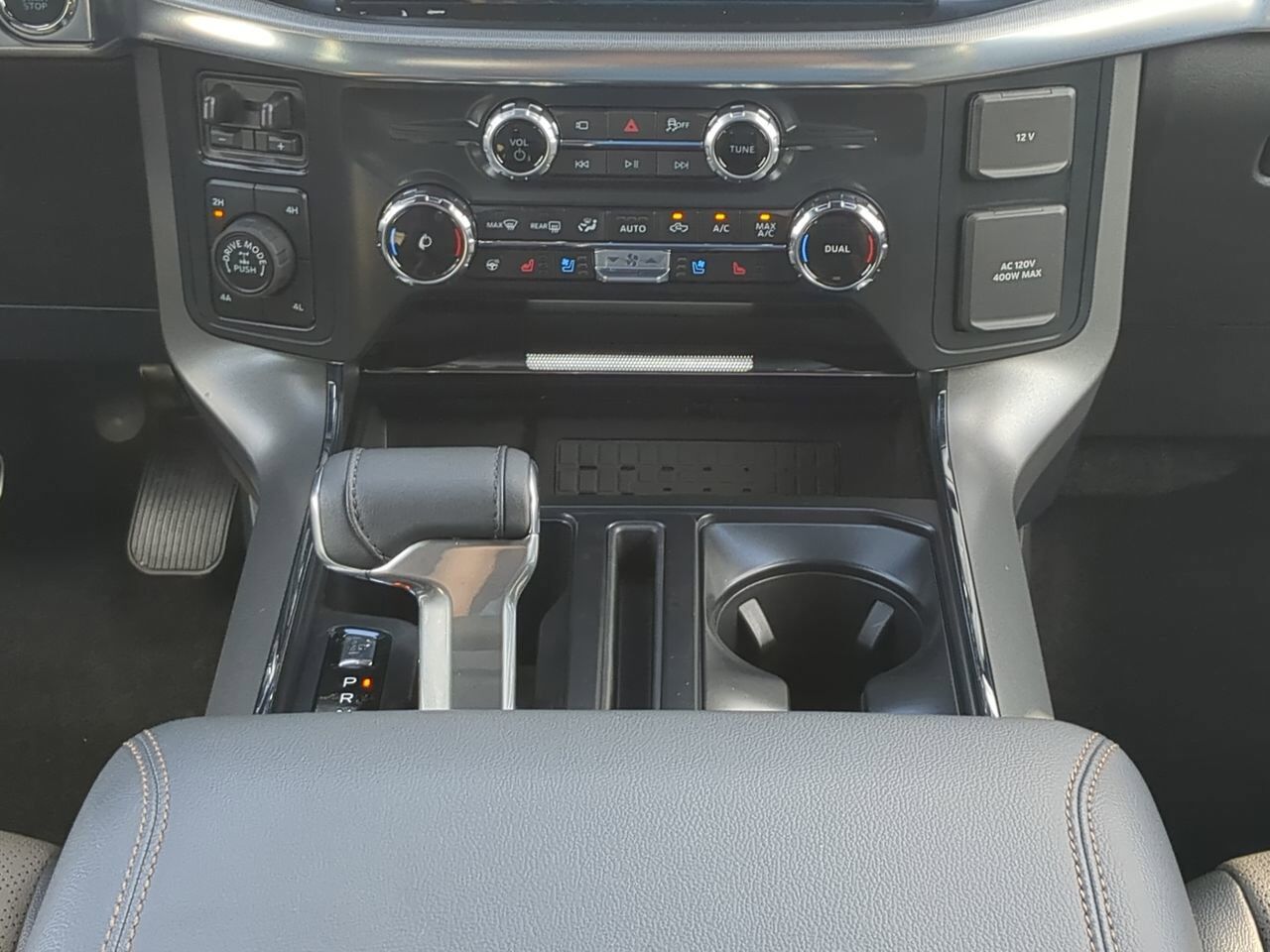 2025 Ford F-150 LARIAT Appleton WI