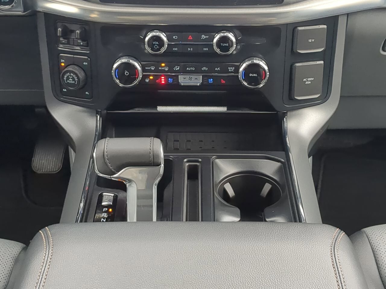 2025 Ford F-150 LARIAT Appleton WI