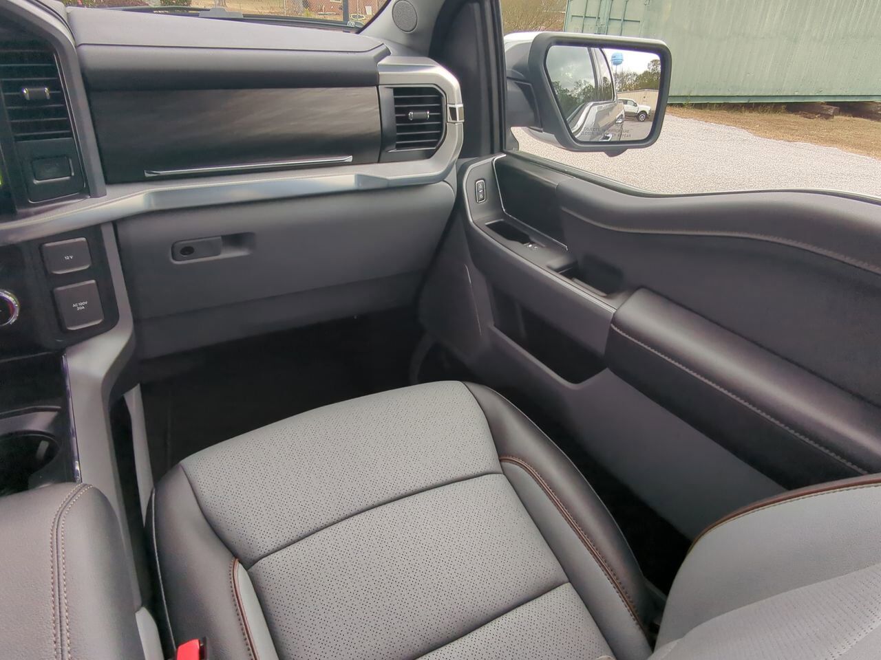 2025 Ford F-150 LARIAT Appleton WI