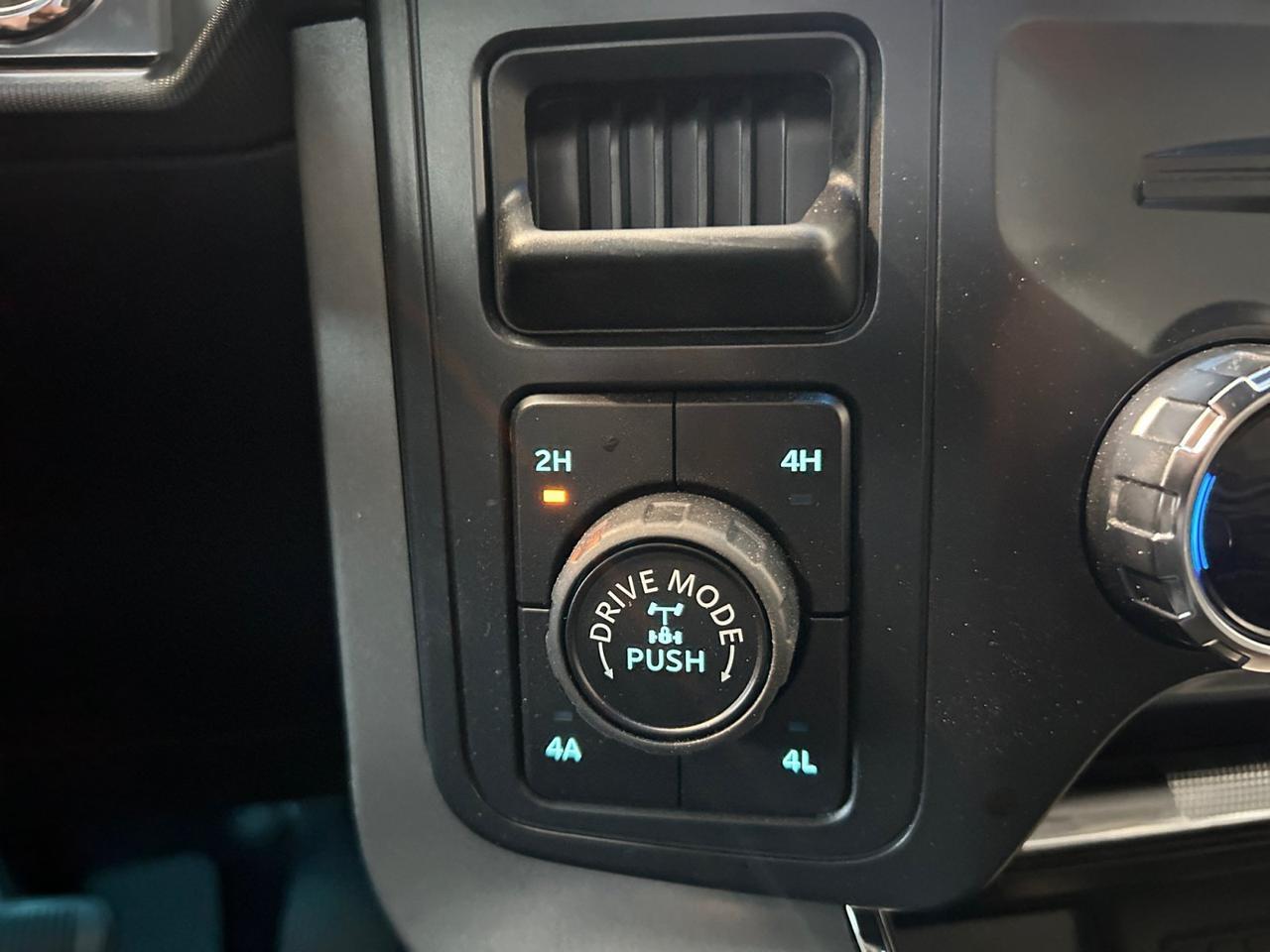 2025 Ford F-150 LARIAT New Braunfels TX