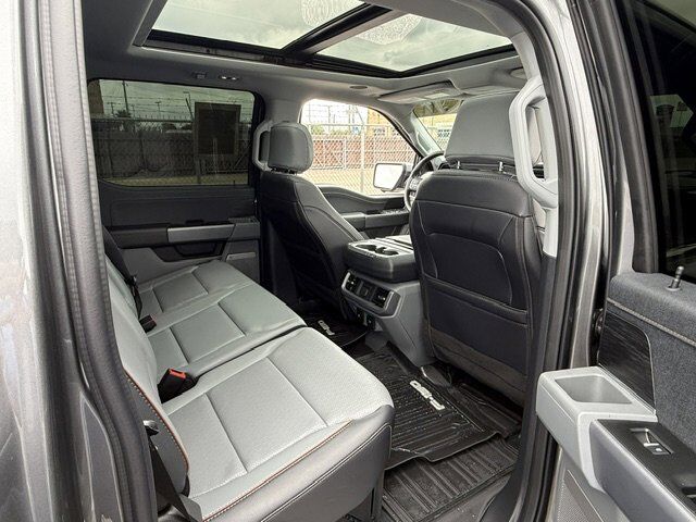 2025 Ford F-150 LARIAT New Braunfels TX