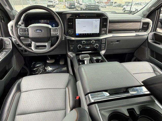 2025 Ford F-150 LARIAT New Braunfels TX