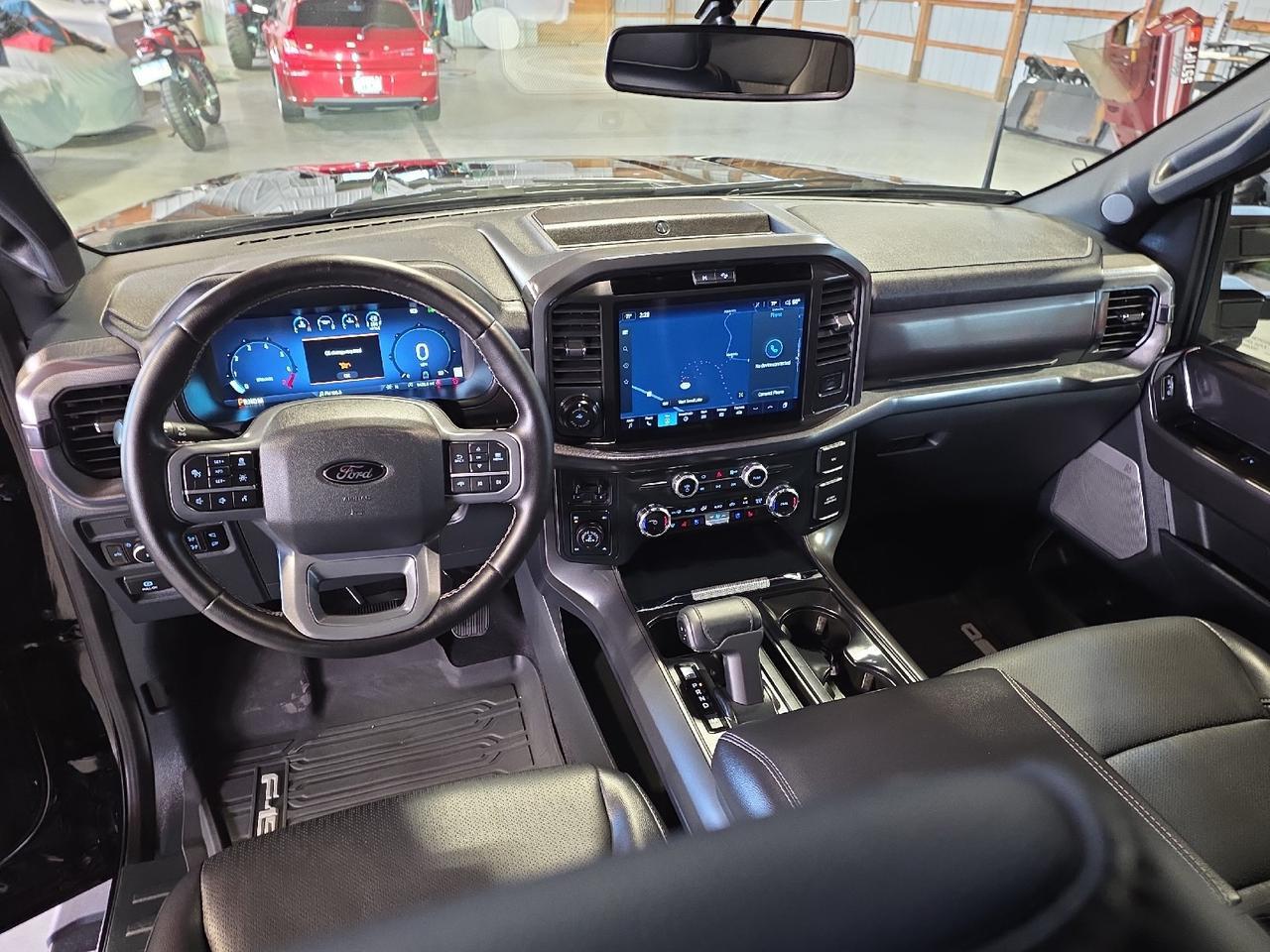 2025 Ford F-150 LARIAT Sand Lake NY