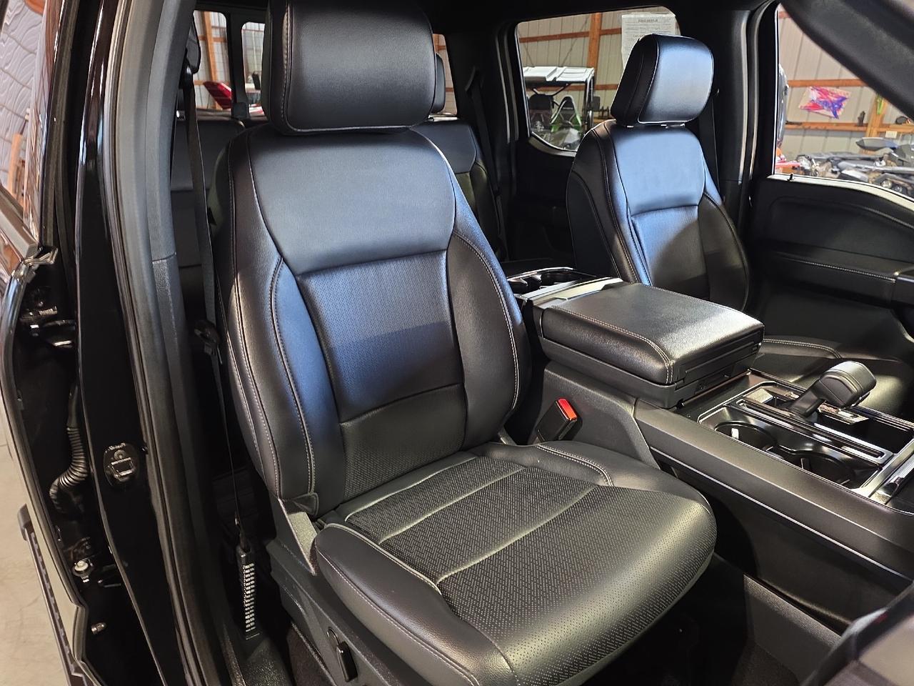 2025 Ford F-150 LARIAT Sand Lake NY