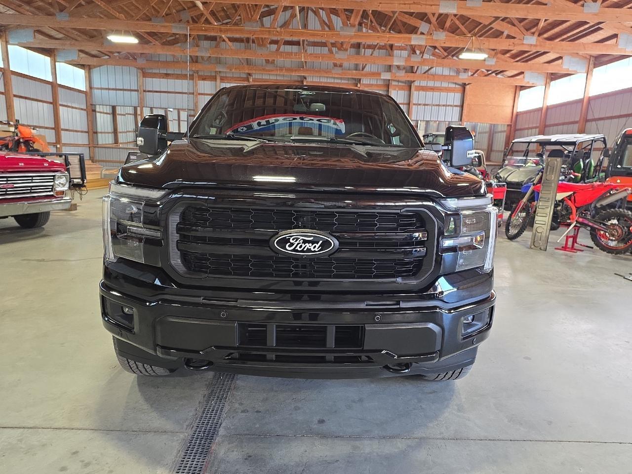 2025 Ford F-150 LARIAT Sand Lake NY