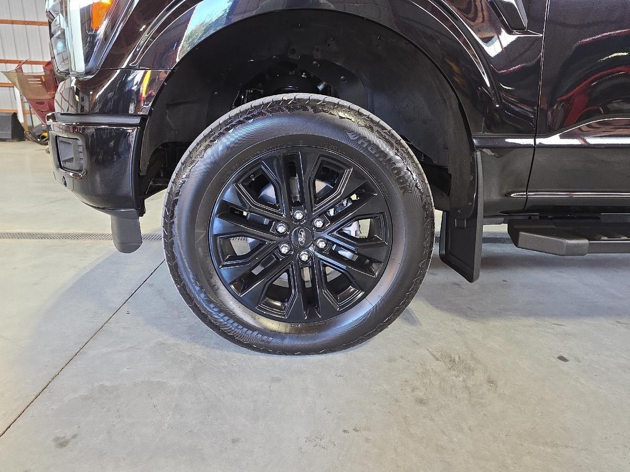 2025 Ford F-150 LARIAT Sand Lake NY