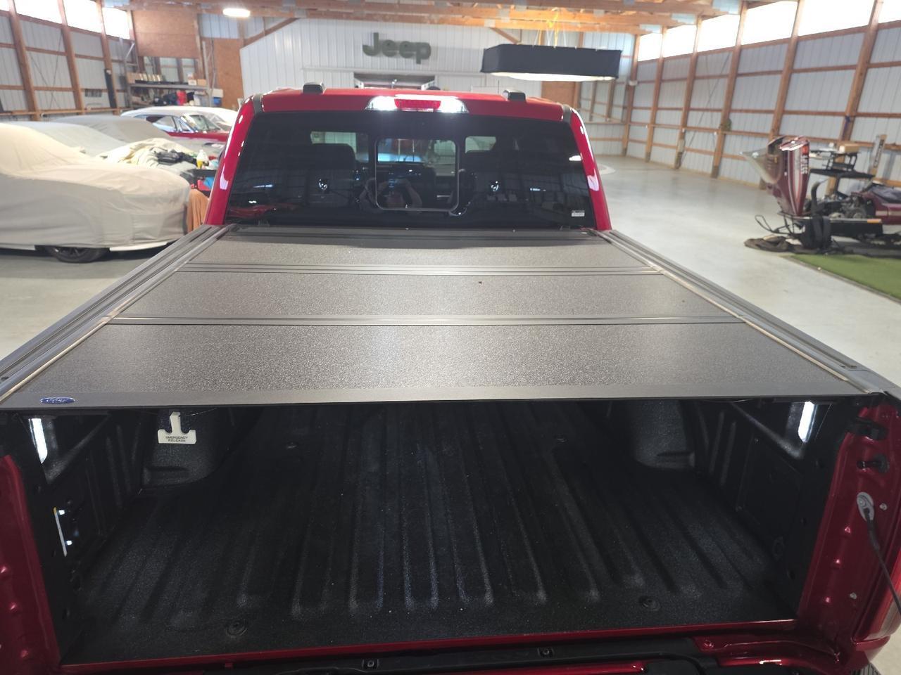 2025 Ford F-150 LARIAT Sand Lake NY