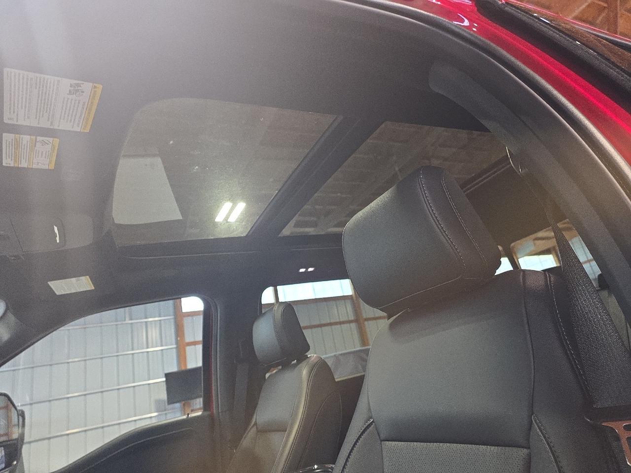 2025 Ford F-150 LARIAT Sand Lake NY