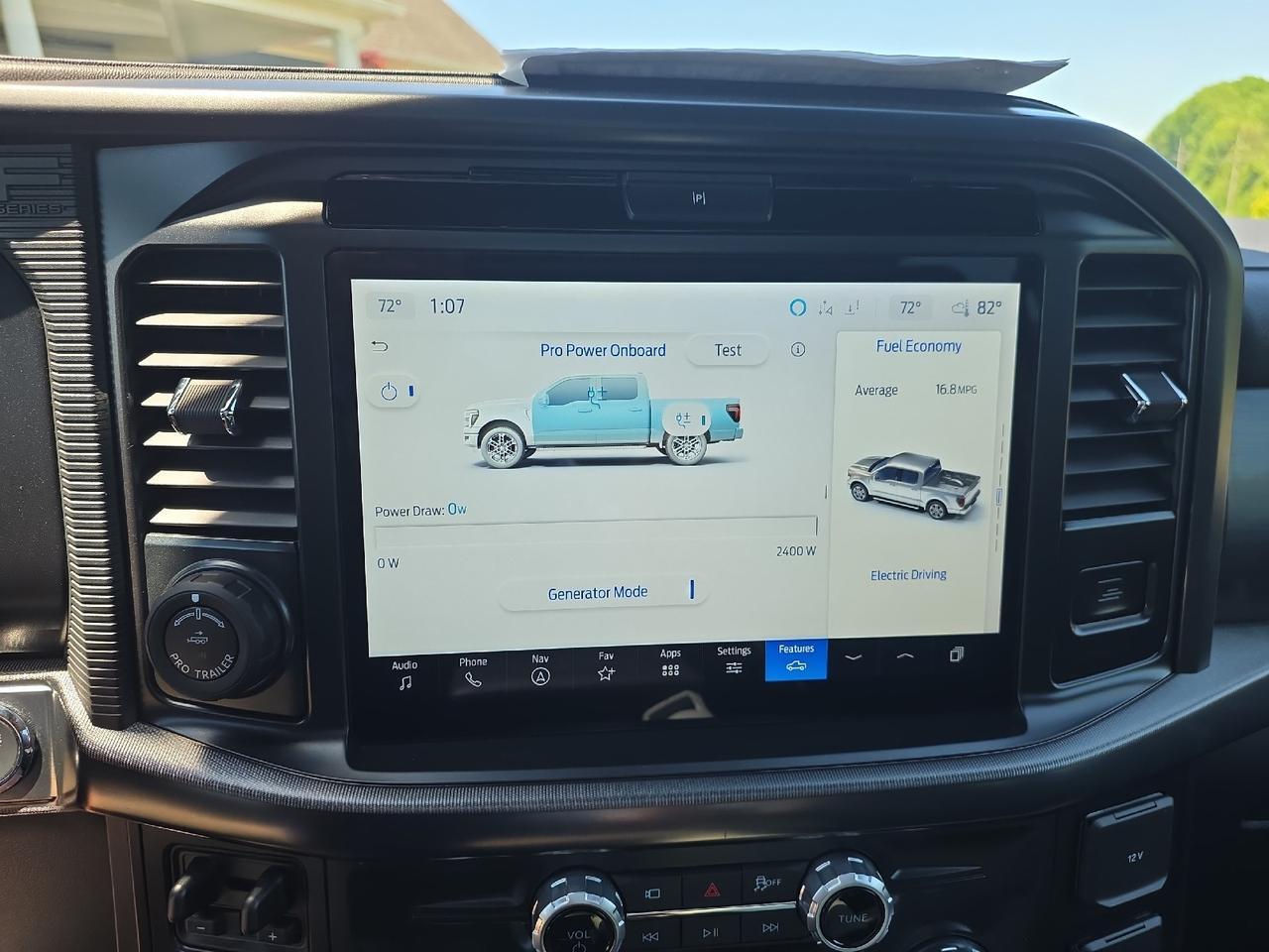 2025 Ford F-150 LARIAT Sand Lake NY