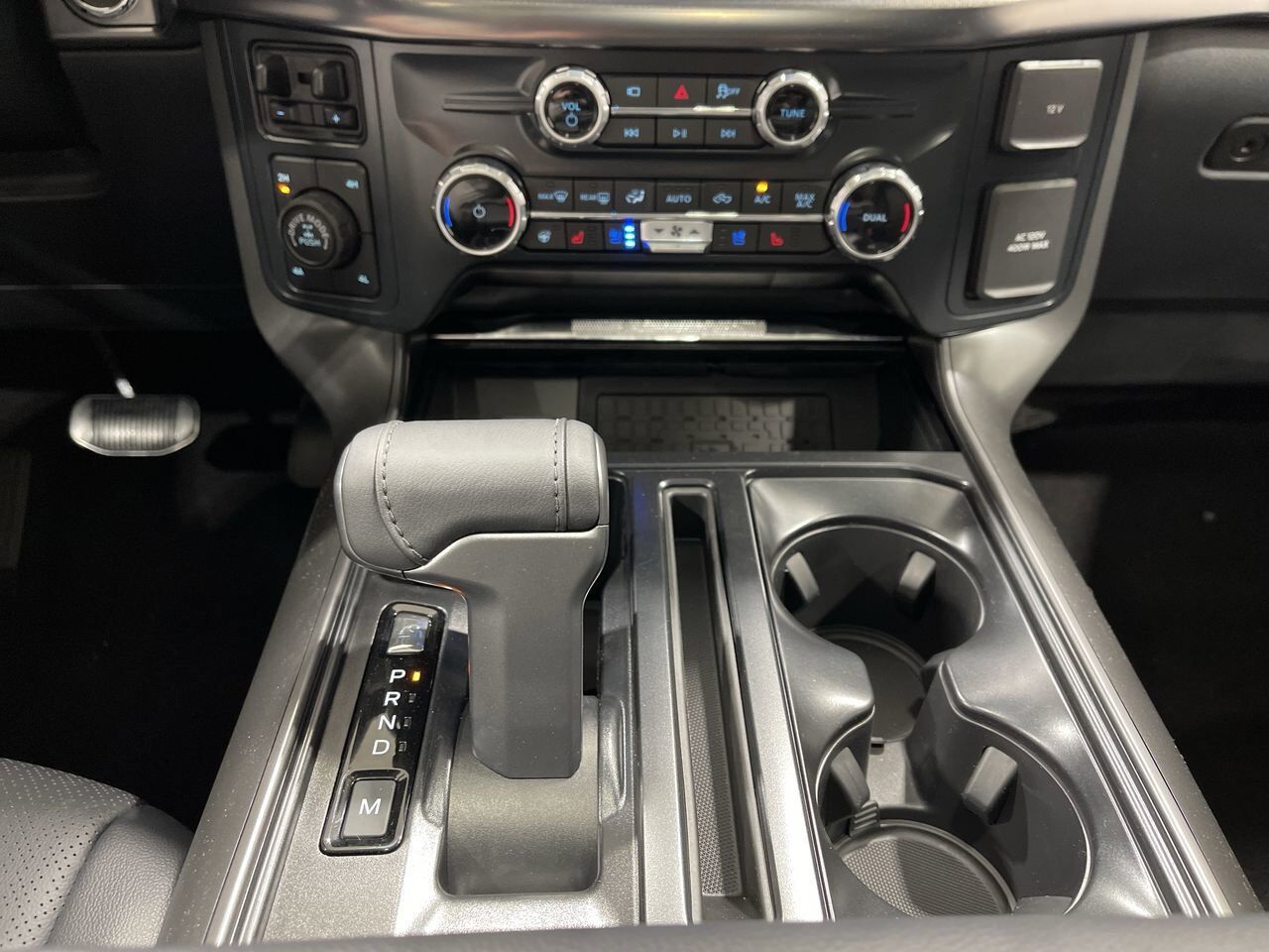 2025 Ford F-150 LARIAT Sherwood Park AB