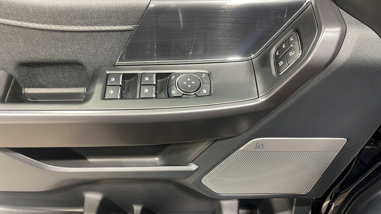 2025 Ford F-150 LARIAT Sherwood Park AB