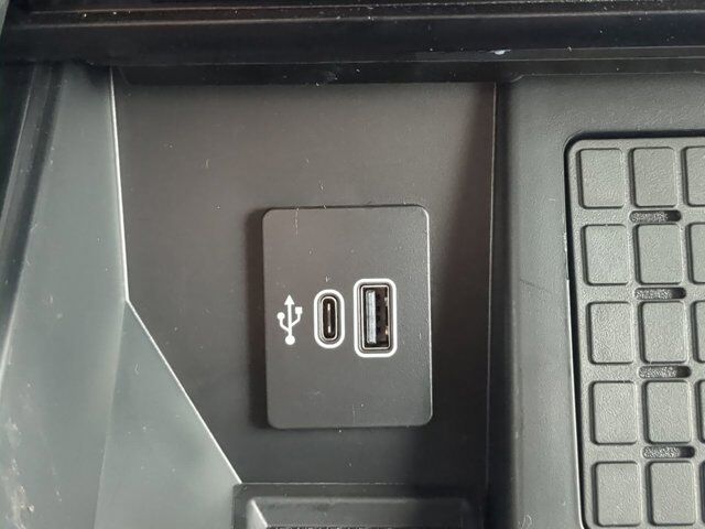 2025 Ford F-150 LARIAT Winder GA