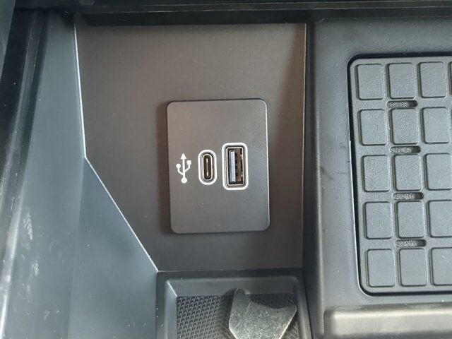 2025 Ford F-150 LARIAT Winder GA