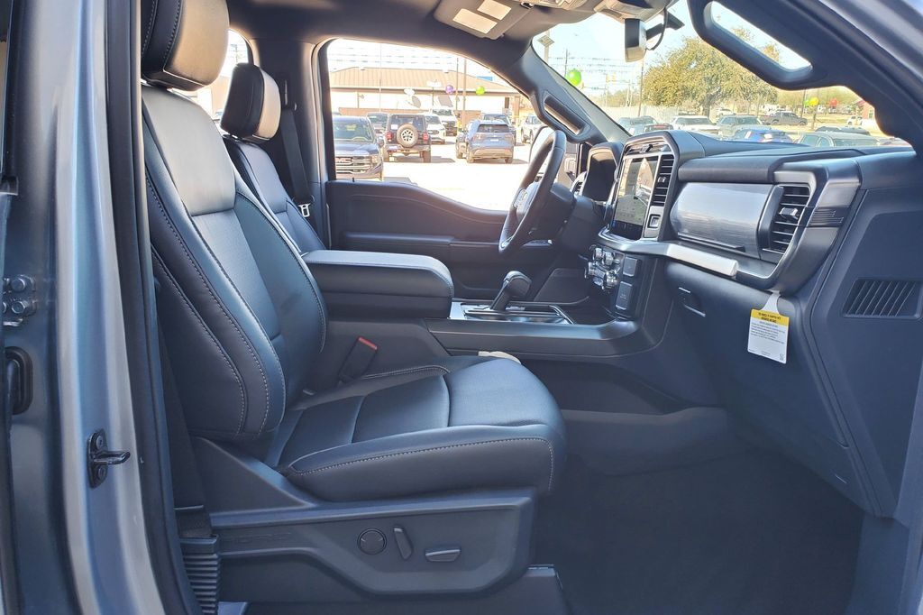 2025 Ford F-150 Lariat Hondo TX