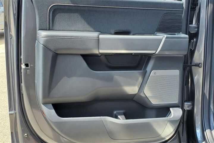 2025 Ford F-150 Lariat  TX