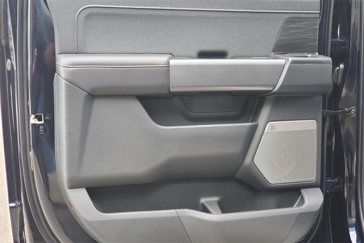 2025 Ford F-150 Lariat  TX