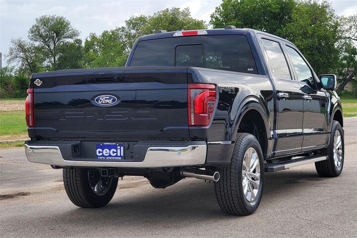 2025 Ford F-150 Lariat  TX
