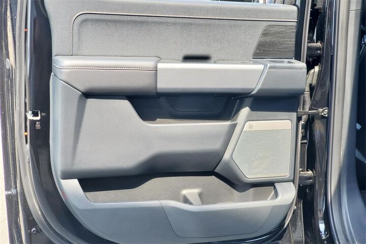 2025 Ford F-150 Lariat  TX