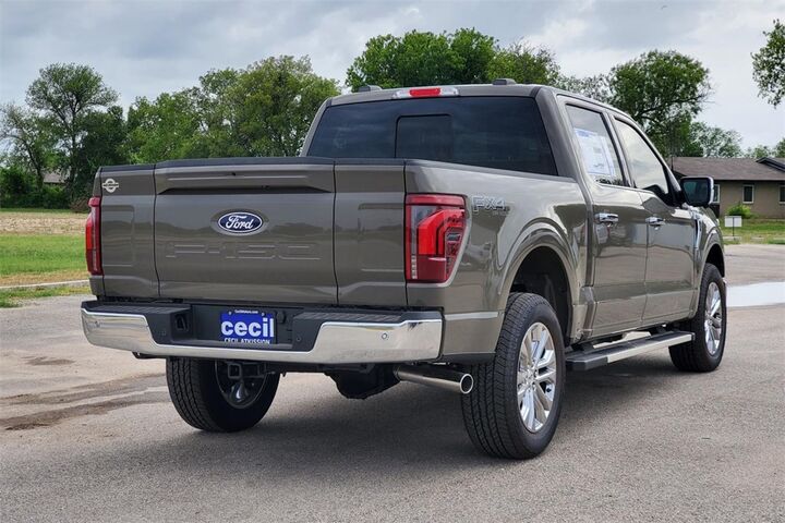 2025 Ford F-150 Lariat  TX