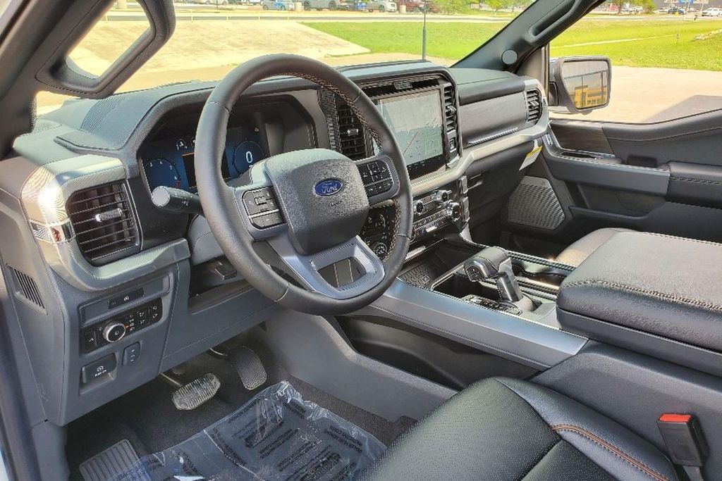 2025 Ford F-150 Lariat Hondo TX