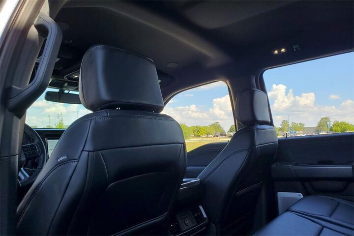 2025 Ford F-150 Lariat  TX