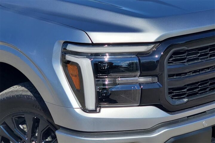 2025 Ford F-150 Lariat  TX