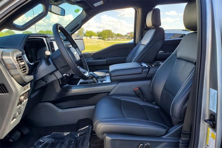 2025 Ford F-150 Lariat  TX