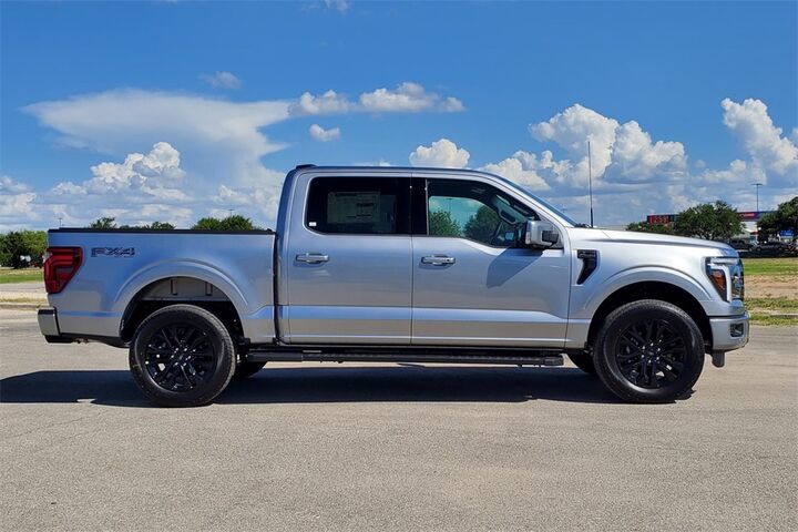 2025 Ford F-150 Lariat  TX