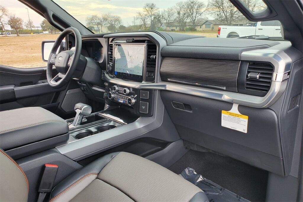 2025 Ford F-150 Lariat Hondo TX