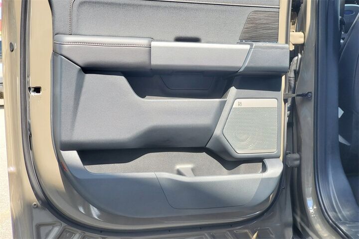 2025 Ford F-150 Lariat  TX