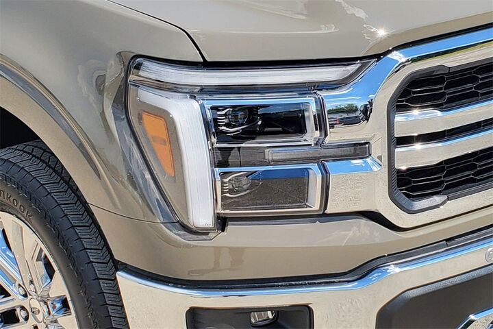 2025 Ford F-150 Lariat  TX