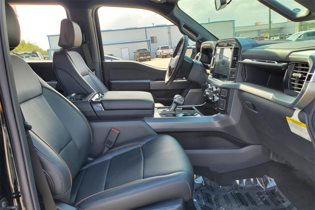 2025 Ford F-150 Lariat Hondo TX