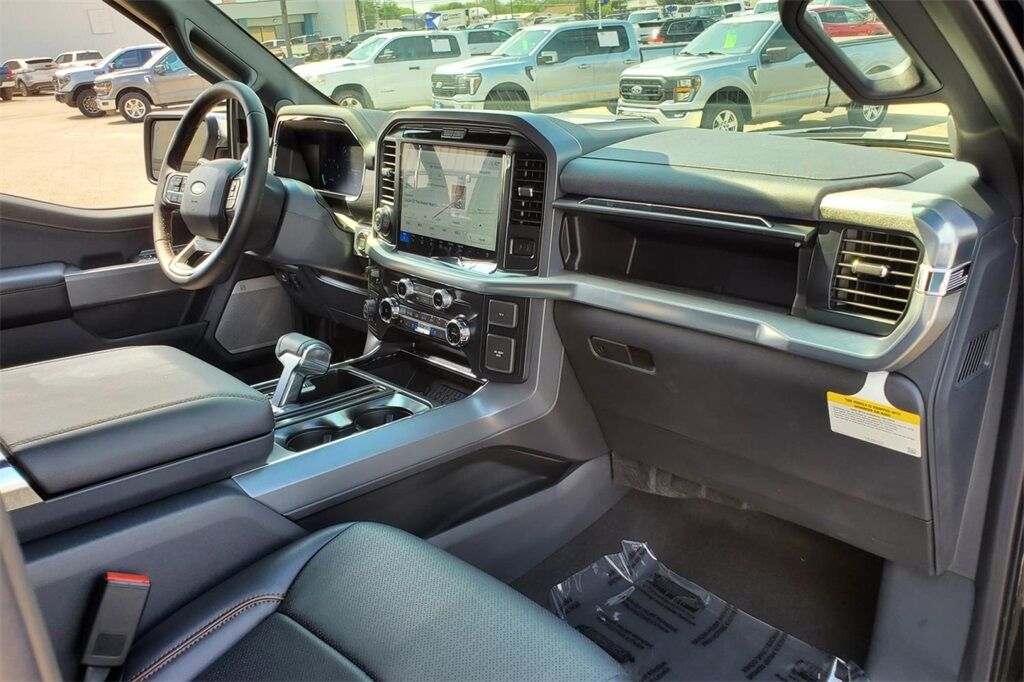 2025 Ford F-150 Lariat Hondo TX