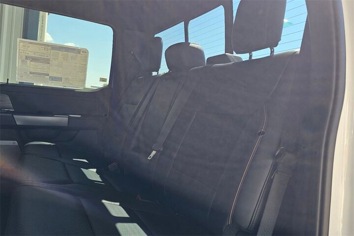 2025 Ford F-150 Lariat  TX