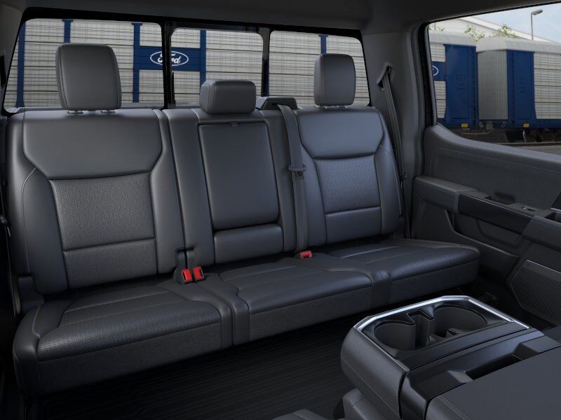 2025 Ford F-150 Lariat Green Bay WI