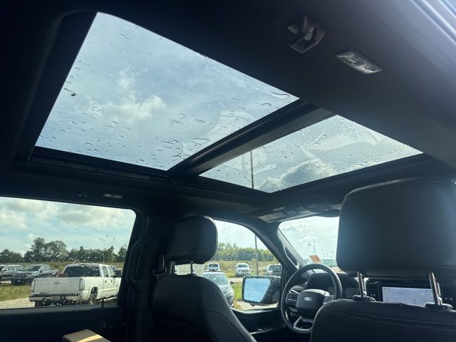 2025 Ford F-150 Lariat Random Lake WI