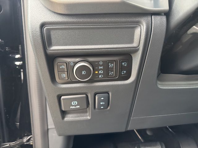 2025 Ford F-150 Lariat Random Lake WI