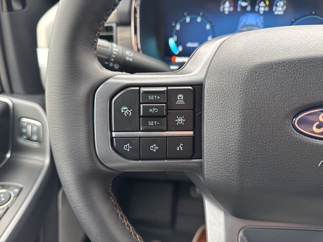 2025 Ford F-150 Lariat Random Lake WI